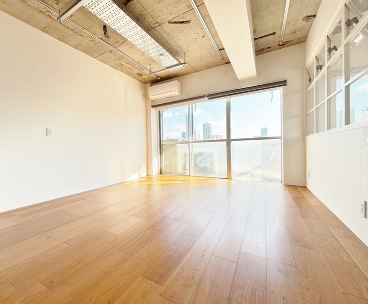 居間 豊かな居住性と、安心感を満たすクオリティが見事に調和した住空間。