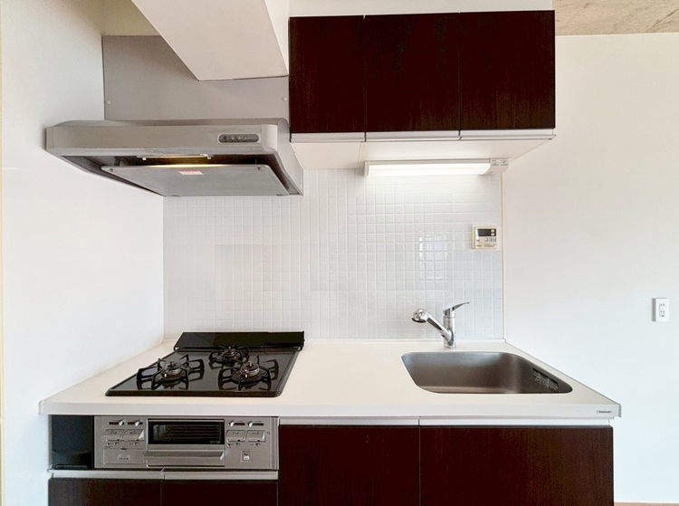 キッチン 洗練されたスタイリッシュなデザイン性と使いやすさを備えた仕様。