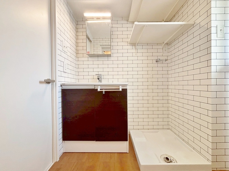 洗面 清潔感と心地よさを重視した、上質感漂うパウダールーム。