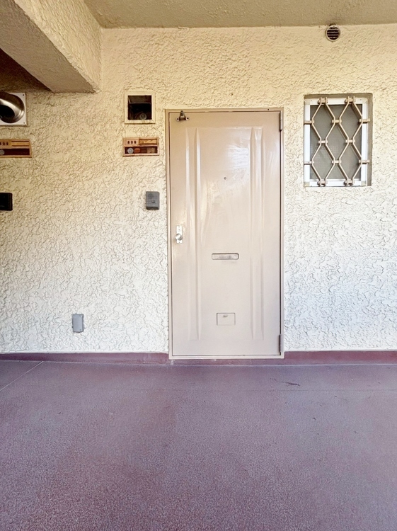 玄関 玄関を開ければ、そこは安らぎのご自宅。