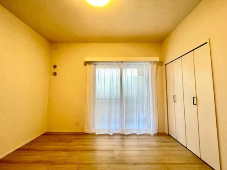 内装 自由度が高いので家具やレイアウトでお好みの空間を創り上げられます。