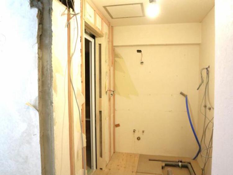 洗面 清潔感と機能性を備え一日の始まりと終わりを心地よく演出してくれるパウダールームです。（2025.11.27撮影）