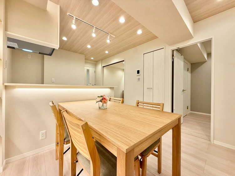 その他 シンプルな内装と偏り過ぎないデザインで統一しました。