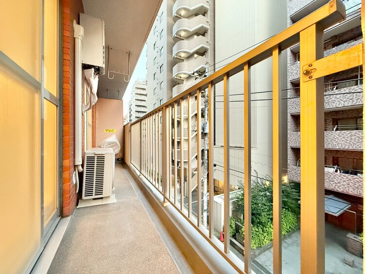 その他 朝の澄んだ空気や、夕方に吹く清々しい風を感じられるバルコニー。