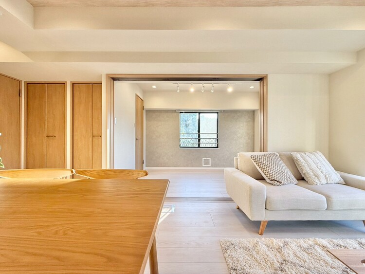 その他 伸びやかな空間のなかで、ゆったりとしたひとときを過ごせます。