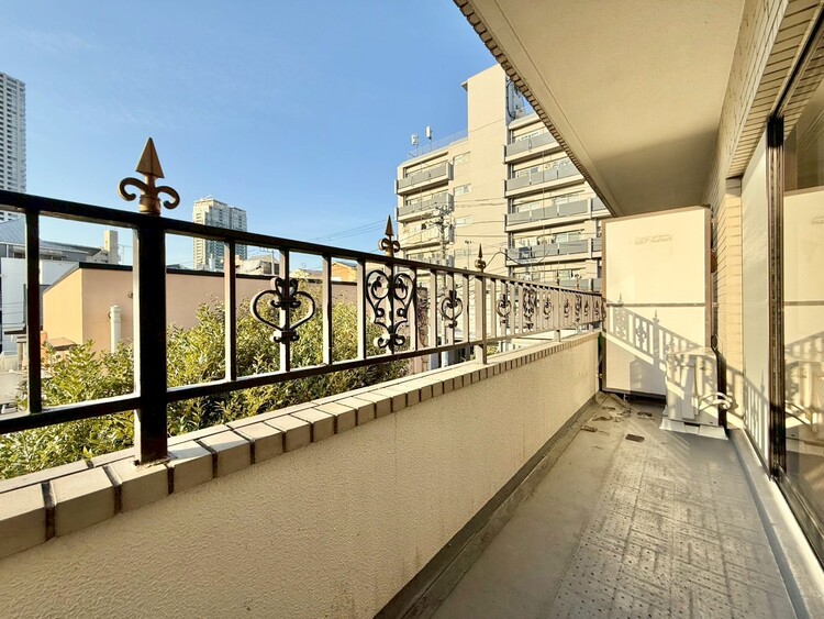 その他 朝の澄んだ空気や、夕方に吹く清々しい風を感じられるバルコニー。