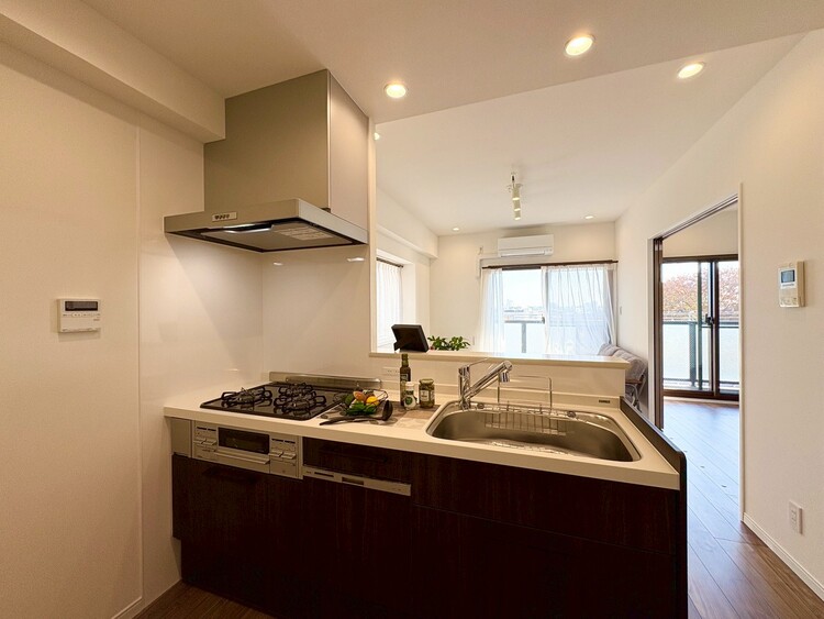 その他 使いやすくスタイリッシュなキッチン空間になっております。