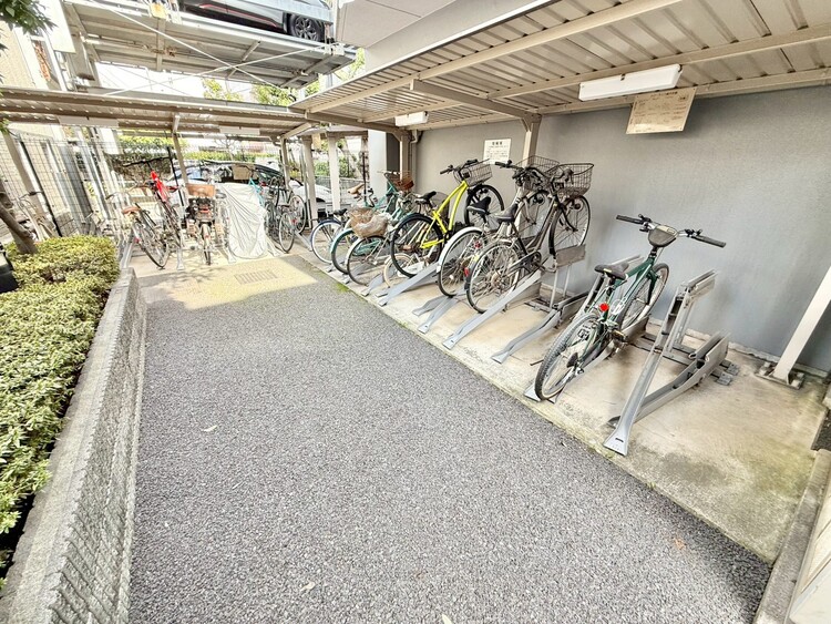 その他 駐輪場も綺麗に整頓されています。※空き状況は都度ご確認下さい。