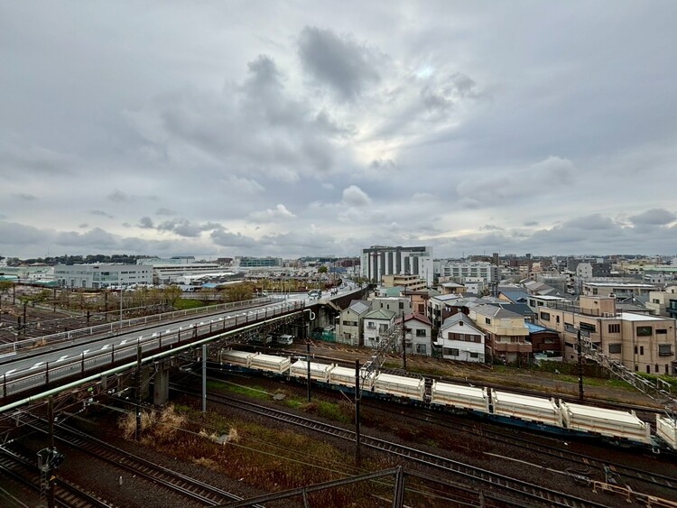 その他 眺望や窓からの景色が良いと、家で過ごす時間も快適です。