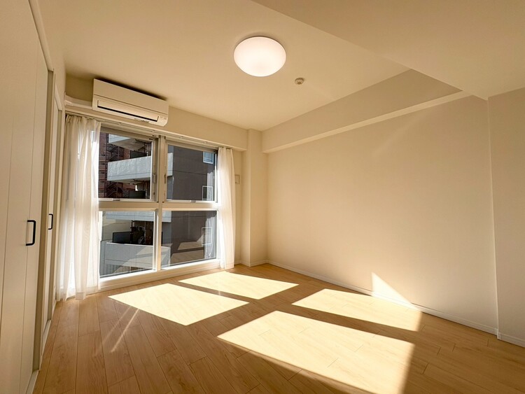 その他 清かで艶やかな時間をもたらしてくれる室内です。