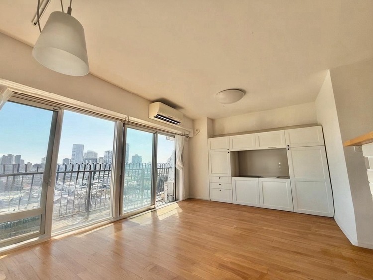 その他 充実した生活は伸びやかな居室空間から始まります。※CGにより家具を消しております。