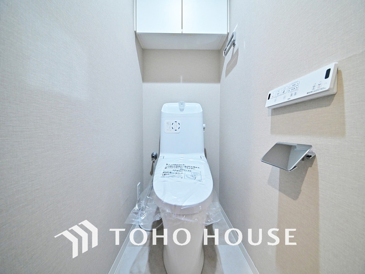 トイレ トイレには快適な温水洗浄便座付