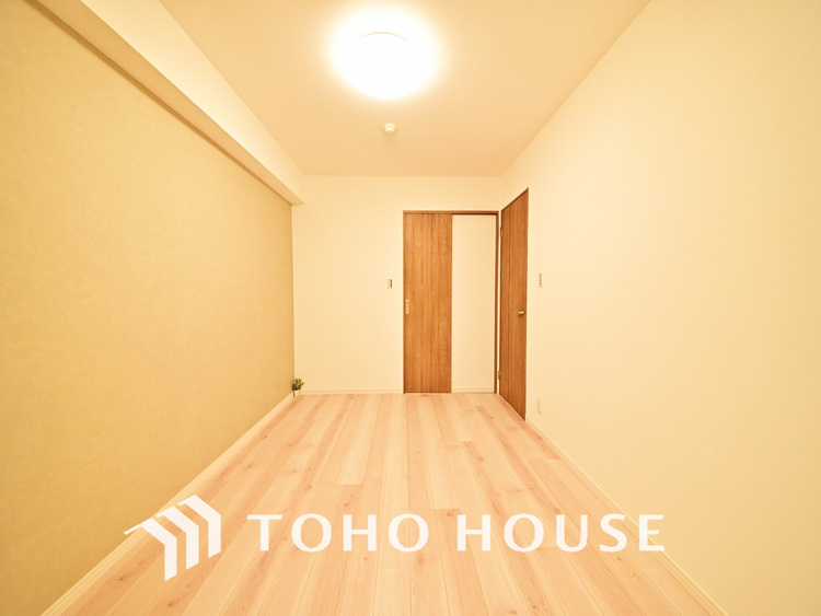 内装 シンプルですっきりとした室内は飽きのこない居心地の良い雰囲気です