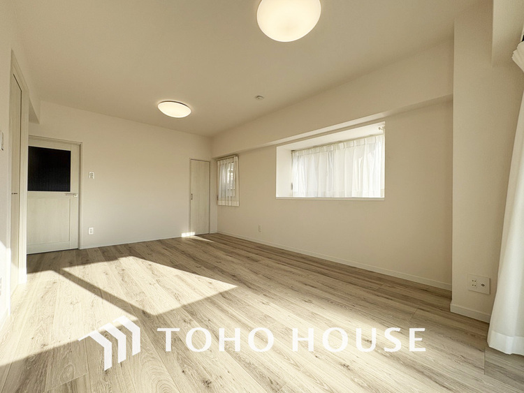 内装 ゆったりとくつろげる上質なリビングダイニング