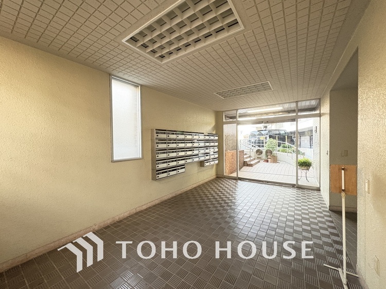 エントランス 手入れの行き届いたエントランス