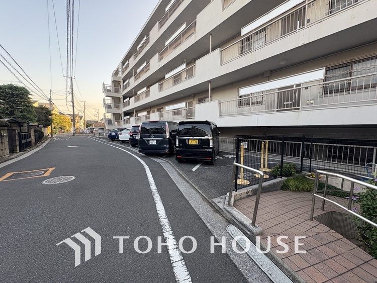 駐車場 駐車場（空き状況は要確認となります）