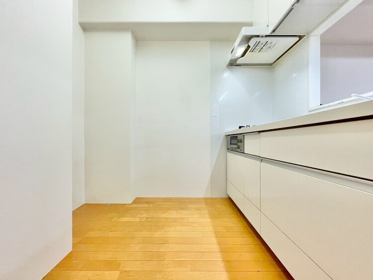 その他 開放感のあるキッチンスペース。調理をしながら、会話も弾みそうですね。