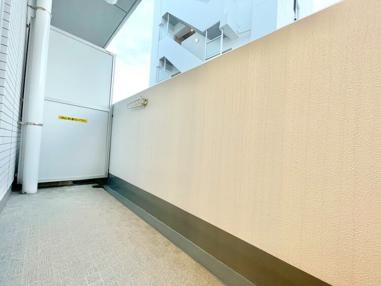 その他 朝の澄んだ空気や、夕方に吹く清々しい風を感じられるバルコニー。