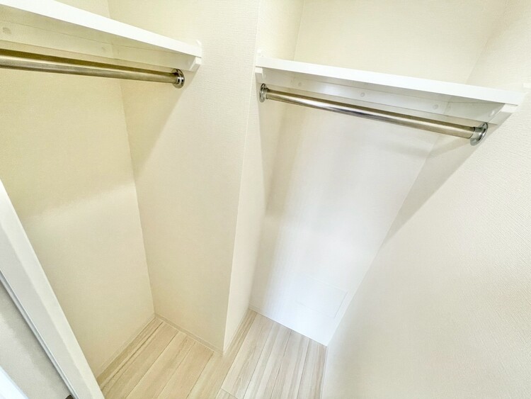 その他 収納スペースが付いていて、お部屋を広く使っていただけます。