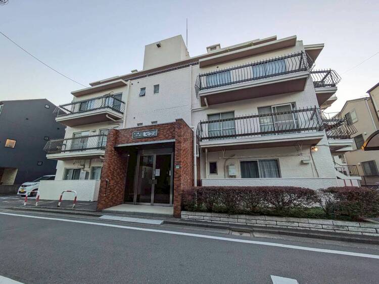 その他 飽きのこないシンプルモダンな外観です。