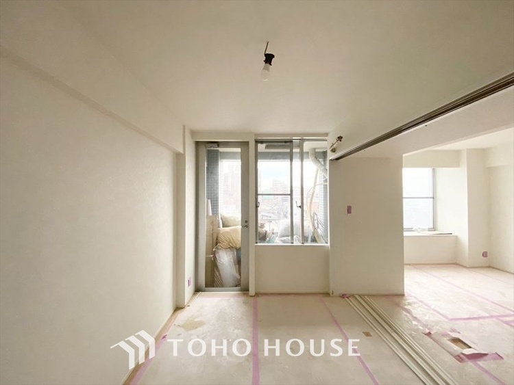 内装 現在改装中◆扉を◆開くとこの景色。家族の”おかえり”の声が聞こえてきそう。