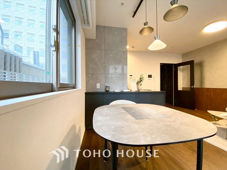 内装 【LIVING】◆Sunshine◆光が燦々と入り、いるだけで気持ちいい。「開放的でゆとりあるお部屋です。」