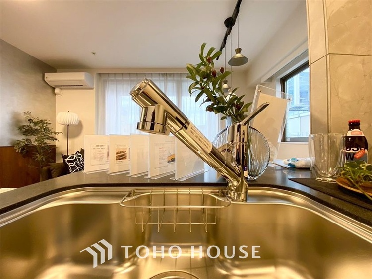 キッチン 【KITCHEN】◆毎日の健康◆は美味しいお水から。そんな毎日を支えてくれるのが浄水器です。