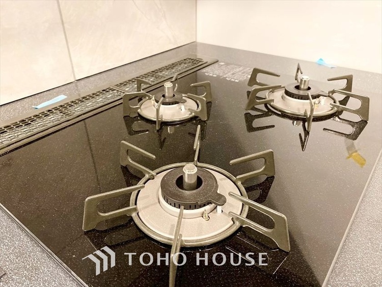 キッチン 【KITCHEN】◆家族のおはよう◆の声を笑顔で迎えてあげられるシステムキッチン。朝ごはんが楽しみでちょっと早起きしたくなるんです。