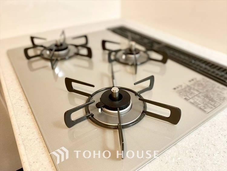 キッチン 【KITCHEN】◆家族のおはよう◆の声を笑顔で迎えてあげられるシステムキッチン。朝ごはんが楽しみでちょっと早起きしたくなるんです。