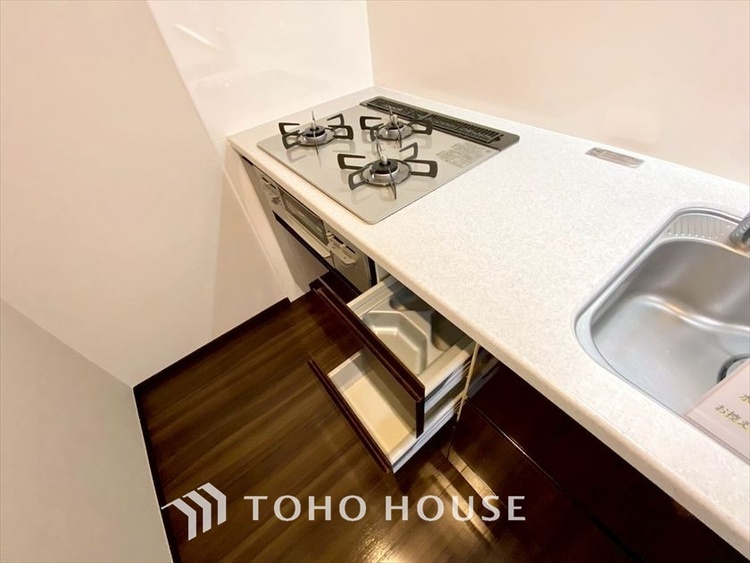 キッチン 【KITCHEN】◆Happy◆愛情たっぷりのお料理で家族にHappyを。システムキッチンがあなたをサポートしてくれます。