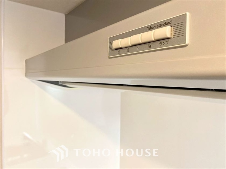 その他 【KITCHEN】◆開放的◆後片付けが楽なシステムキッチン。収納スペースの充実！