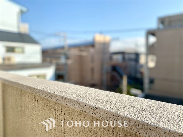 バルコニー 【BALCONY】◆Open new door◆扉の向こうには青空が広がっている。