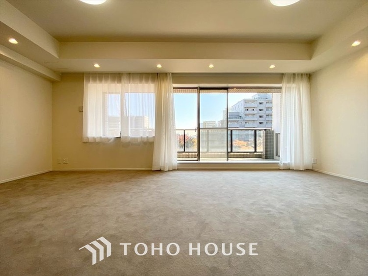 内装 【LIVING】◆家族◆愛する家族を一目で見渡せる。家族が集う空間。永遠に続く幸せな毎日を、ここで。