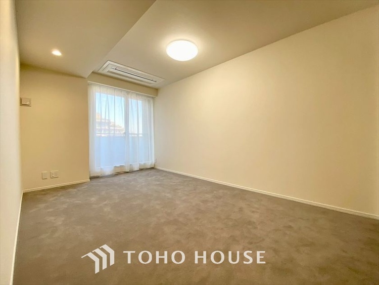 内装 【PRIVATE ROOM】◆属毛離裏◆子は父を手本とし、母に愛育されて成長する。家族の深い繋がり。いつまでも大切にしたい。