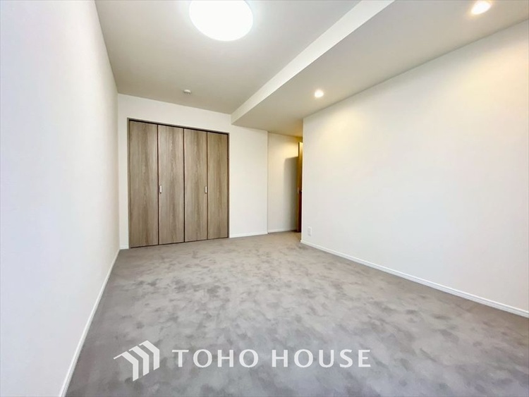 内装 【PRIVATE ROOM】◆プライベートな時間◆最高な暮らしにはこの空間が必要。家族のふれあいも大切にしつつ、自分の空間も大切にしたい。