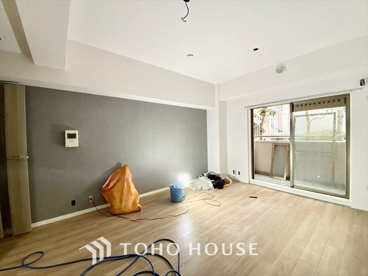 内装 【LIVING】◆煌びやか◆愛おしい家族との団欒の時間をより一層幸せなものに感じさせる煌びやかなLDK。輝かしい毎日が待っています。