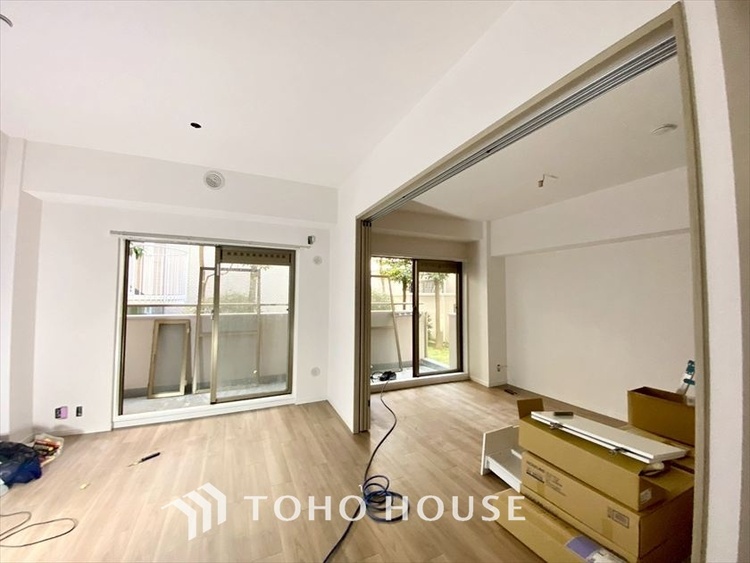 内装 【LIVING】◆家族◆愛する家族を一目で見渡せる。家族が集う空間。永遠に続く幸せな毎日を、ここで。