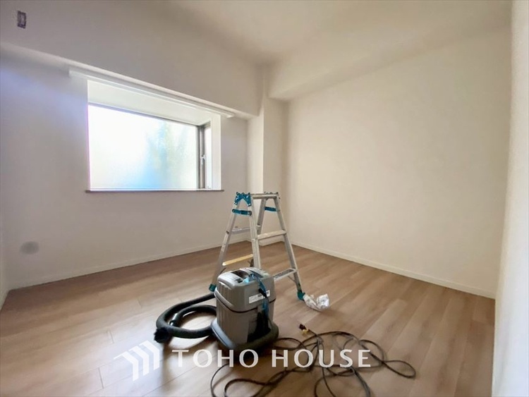 内装 【PRIVATE ROOM】◆快適◆な暮らしに不可欠な収納スペース。快適さとともに思い出も詰まっていく。