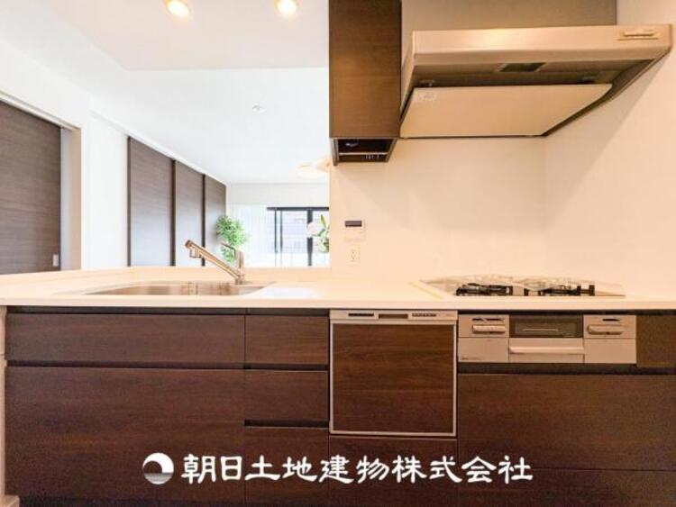 キッチン 毎日使う場所だからこそ、ストレスなく使えて、スムーズな家事ができる空間になっております。