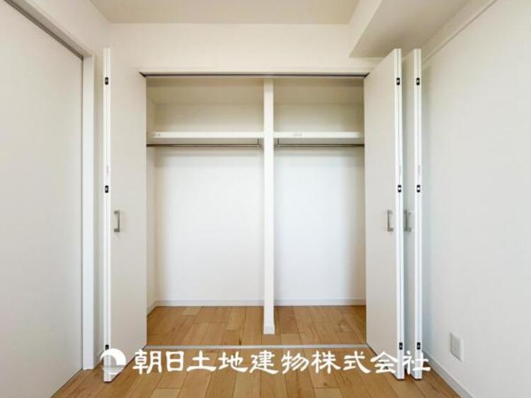 収納 【収納】部屋ごとに設けた収納は住みやすさへのこだわりがあります。シンプルで使いやすい収納スペース。