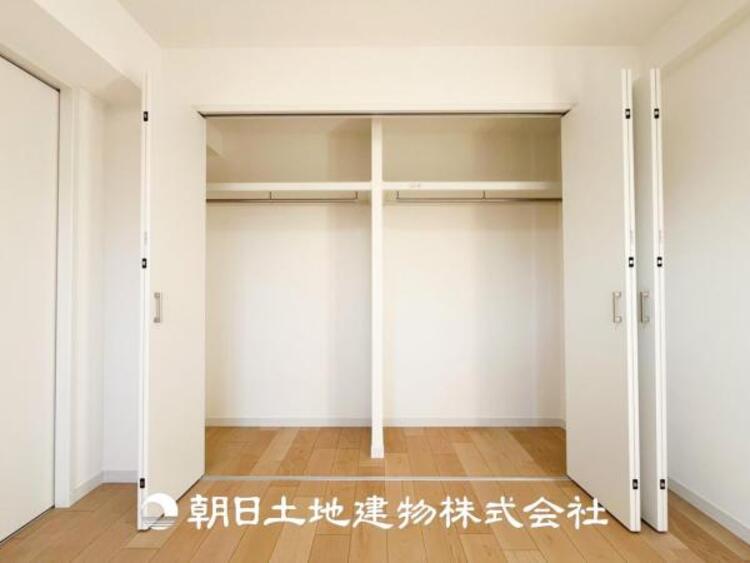 収納 【収納】部屋ごとに設けた収納は住みやすさへのこだわりがあります。シンプルで使いやすい収納スペース。