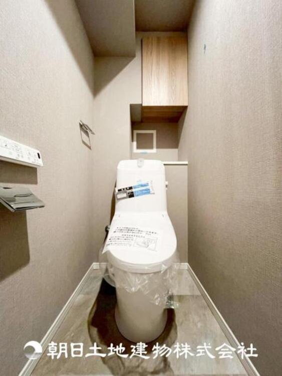 トイレ 【トイレ】大切な1人時間。寛ぎだけではない、快適な生活を送る為に必要なもの。毎日使う場所だから、より快適な空間に仕上げられています。