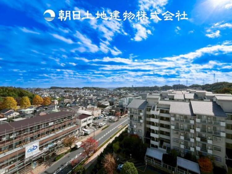 その他 【眺望】温かい太陽を感じる事ができるのは、目の前に遮るものが無いから。彼方に広がる風景が絵画のように広がります。