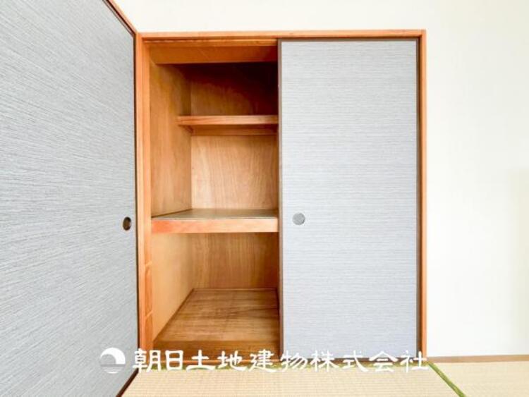 収納 【収納】シンプルかつ洗練されたデザインの収納スペース。