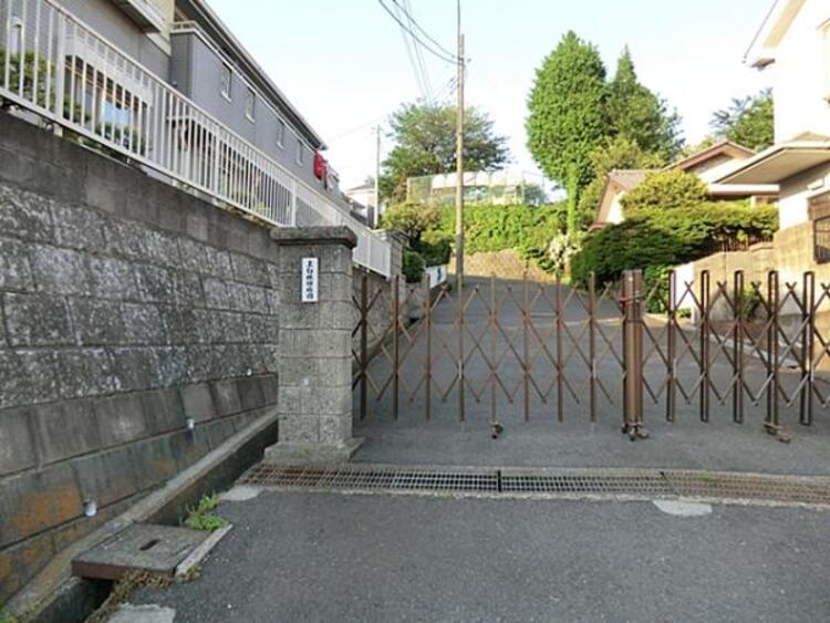 周辺 上白根幼稚園まで約530ｍ