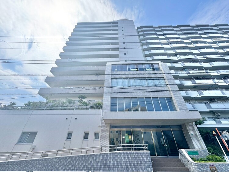 外観 資料には掲載していない情報が、現地にはたくさんあります。是非一度、現地をご確認ください。