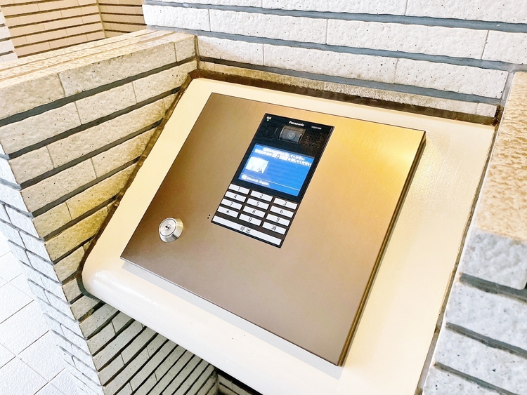 設備 オートロックがついていますので、セキュリティ面でも安心です。