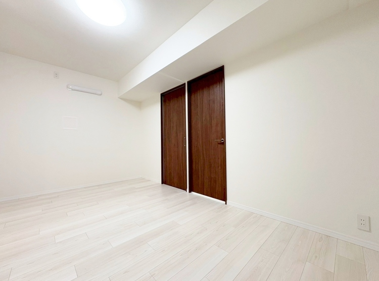 寝室 どんな部屋にアレンジするかは、あなた次第です。