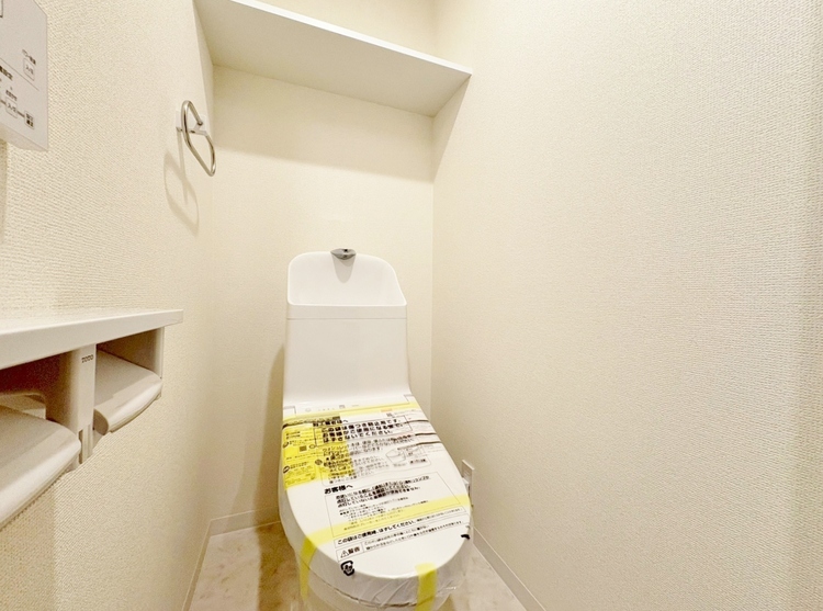 トイレ 暮らしの中のさりげないひとときの快適さにも、こだわりを、持って設備を配しております。