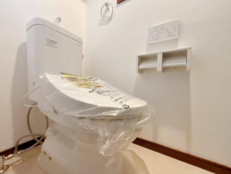 トイレ 暮らしの中のさりげないひとときの快適さにも、こだわりを、持って設備を配しております。